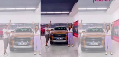 Anıl Altan sevin&ccedil;ten havalara u&ccedil;tu! Eski oyuncağını verip yeni halini g&ouml;r&uuml;nce...