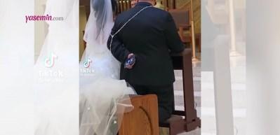 D&uuml;ğ&uuml;n şakalarına bir yenisi eklendi! Yardım edin yazılı...