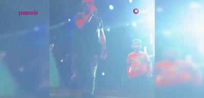 Haluk Levent konserde kaybolan &ccedil;ocuğun annesi i&ccedil;in beste yaptı: Neredesin Muhammed ağlıyor!