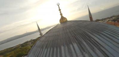 Ayasofya-i Kebir Cami-i Şerifi'nin FPV dron g&ouml;r&uuml;nt&uuml;leri b&uuml;y&uuml;ledi