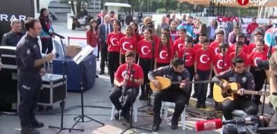 İstanbul'da kan bağışı rekor denemesi d&uuml;zenlendi, kampanyaya Vali Yerlikaya da katıldı!