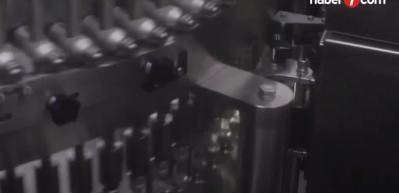 Yeni aşıyı duyurdular! Pfizer a&ccedil;ıkladı...