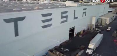 Tesla arka ışık sorunu nedeniyle binlerce aracını geri çağırdı!