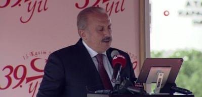 Yunanistan'a adalar tepkisi: Başka &uuml;lkelerin kucağından parmak sallıyorlar