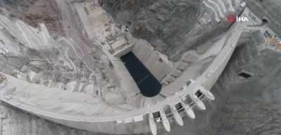 Yusufeli Barajı açılış için gün sayıyor