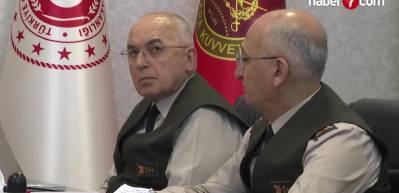 Bakan Akar: Şehitlerimizin, gazilerimizin her damla kanının hesabını soracağız!