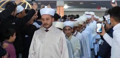 Cumhuriyet Gazetesi yine şaşırtmadı! Yine hafızlık icazet t&ouml;renlerini hedef aldı