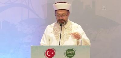 Hac ve umre hizmetleri i&ccedil;in T&uuml;rk&ccedil;e uygulama a&ccedil;ılıyor