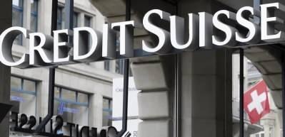 İsvi&ccedil;re'nin dev bankası zor durumda! İnsanlar paralarını kurtarmanın peşine d&uuml;şt&uuml;...