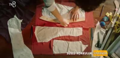 &Ccedil;ağatay Ulusoy'un yeni dizisi 'S&uuml;sl&uuml; Korkuluk' ilk fragmanı nefes kesti!