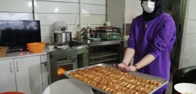 &Ccedil;ocuklarını okutmak i&ccedil;in iş kurdu, kadınlara istihdam kapısı oldu