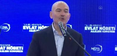 Bakan Soylu Diyarbakır Anneleri i&ccedil;in "Kadınların dışında hi&ccedil;bir g&uuml;&ccedil; bu baskıyı s&ouml;kemezdi" dedi