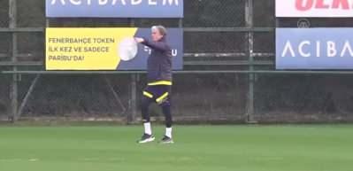 Fenerbah&ccedil;e ağır yaralı! 5 haftada nereden nereye...