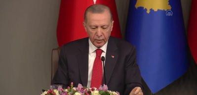 Cumhurbaşkanı Erdoğan: "Kosova'ya en &ccedil;ok ihracat yapan &uuml;lke konumundayız."
