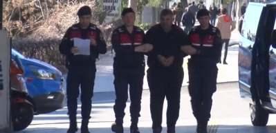  Kule Apartmanı'nın m&uuml;teahhidi otelde kıskıvrak b&ouml;yle yakalandı