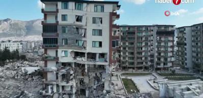 Deprem evleri i&ccedil;in 4 ayda 4 milyon ton &ccedil;elik gerekiyor: Yeteri kadar var