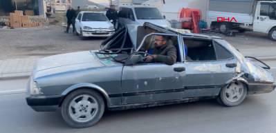 Hurdaya d&ouml;nen aracını enkaz altından kurtarıp yola &ccedil;ıktı