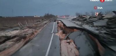 İşte depremle ilgili &ouml;n raporu! 4 yerde tsunami meydana geldi...