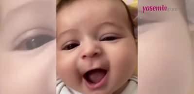Depremde anne babasını kaybeden minik bebek izleyenlerin yüreğini sızlattı!