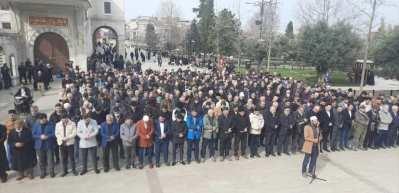Metin Y&uuml;ksel unutulmadı! Vefatının 44. yılında Fatih Camisi'nde anıldı