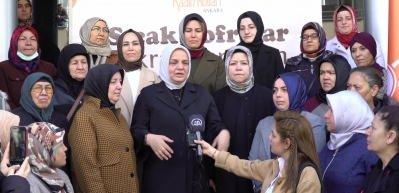 Ak Parti Kadın Kollarından depremzede kadınlara anlamlı destek! AK Parti Kadın Kolları Başkanı Ayşe Keşir...
