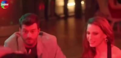 Kıvanç Tatlıtuğ'dan "Tavukları pişirmişem" performansı! O anlar gündem oldu