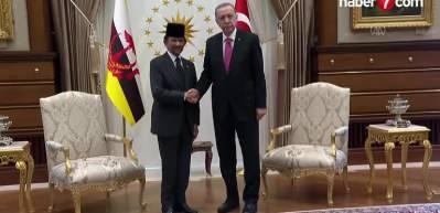 &Uuml;st&uuml;ne basa basa s&ouml;yledi! ''T&uuml;rkiye i&ccedil;in elimizden gelen her şeyi yapmaya hazırız''