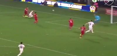  İbrahimovic'ten İtalya'ya geri d&ouml;nd&uuml;! Yıllara meydan okuyor...