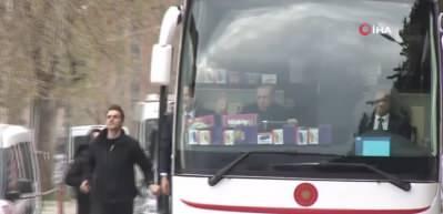Cumhurbaşkanı Erdoğan İlk İftarını Kahramanmaraş'ta depremzedelerle a&ccedil;acak...