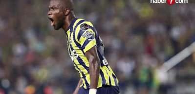 Flaş iddia! Fenerbah&ccedil;e'nin golc&uuml;s&uuml; Valencia yeni kul&uuml;b&uuml;yle &ouml;n s&ouml;zleşme imzaladı