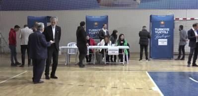 Tek tek istifalarını verip Ak Parti'den aday adayı oldular