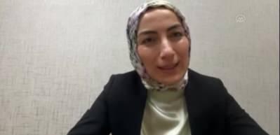 Almanya'da okuyan T&uuml;rk k&ouml;kenli baş&ouml;rt&uuml;l&uuml; kadın yaşadığı ayrımcılığı anlattı