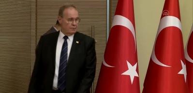 Yeniden Refah'tan Faik &Ouml;ztrak'a tepki