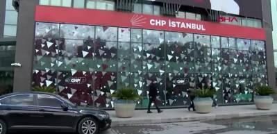 CHP İstanbul İl Başkanı Kaftancıoğlu, Sarıyer'de bulunan CHP il binasına silahlı saldırı yapıldığını &ouml;ne s&uuml;rd&uuml;