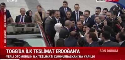 Togg'da ilk teslimat Cumhurbaşkanlığı K&uuml;lliyesi'nde ger&ccedil;ekleşti