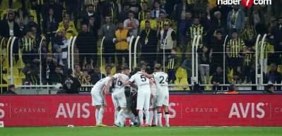 Fenerbah&ccedil;e, MKE Ankarag&uuml;c&uuml;'n&uuml; 2-1 mağlup etti