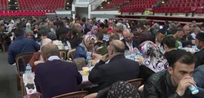 Bakan Akar, &ouml;ld&uuml;r&uuml;len PKK/YPG'li ter&ouml;rist sayısını duyurdu! Yedili masaya ateş p&uuml;sk&uuml;rd&uuml;