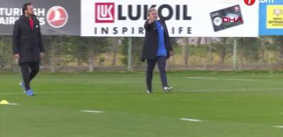 Aykut Kocaman, kendisine gelen teklifleri değerlendirmeye başladı