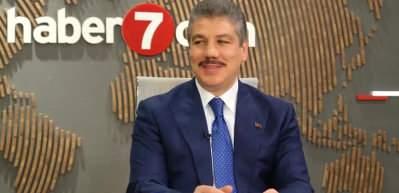  AK Parti milletvekili adayı C&uuml;neyt Y&uuml;ksel sahanın nabzını tuttu! Anketler hakkında a&ccedil;ıklamalarda bulundu...
