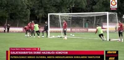 S&eacute;rgio Oliveira sabah antrenmanı &ouml;ncesinde basın mensuplarına a&ccedil;ıklamalarda bulundu