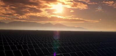 Avrupa'nın en b&uuml;y&uuml;k g&uuml;neş enerjisi santrali Karapınar'da a&ccedil;ılıyor