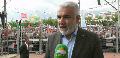 &ldquo;Peygamber Sevdalıları Vakfı&rdquo;nın Diyarbakır&rsquo;daki etkinliğine y&uuml;zbinler katıldı