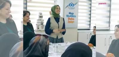 Sultangazili kadınlar "Bizimle Hayata 2 Dakika Ara" programında buluşuyor! Bakan Abdurrahman Dursun paylaştı