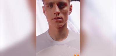 Galatasaray 2023/24 deplasman forması tanııtıldı