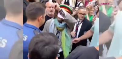 Johnny Depp İstanbul'da konakladığı otelden işte b&ouml;yle ayrıldı! Hayranlarından yoğun ilgi...