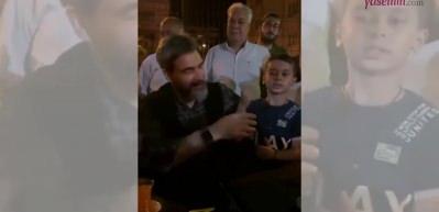 Uğur Işılak'ın k&uuml;&ccedil;&uuml;k &ccedil;ocukla 'Safın Belli Olsun' d&uuml;eti viral oldu