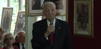 Cumhuriyet Gazetesi'nin patronundan skandal a&ccedil;ıklama! Para karşılığında taraflı haber yapıldı...