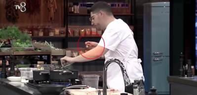 MasterChef All Star'da &ccedil;ift tadım krizi! Mehmet Şef yemeği baştan yaptırdı
