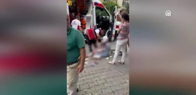 Ataşehir&rsquo;de t&uuml;yler &uuml;rperten k&ouml;pek saldırısı! Talihsiz kadın ağır şekilde yaralandı