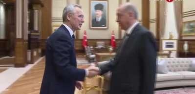 NATO toplantısı &ouml;ncesinde Avrupalının Cumhurbaşkanı Erdoğan &ccedil;ıkışı dikkat &ccedil;ekti! Yaparsa Erdoğan yapar...